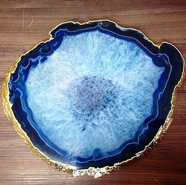 Пластина с покрытием агатом