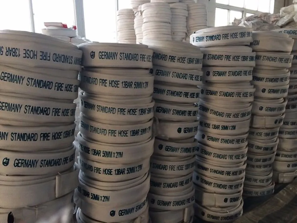 Красный резиновый пожарный шланг 2,5 дюйма