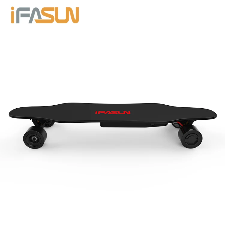 1600W Double Drive Hub Motors 42V Battery Box Electric Skateboard With Remote