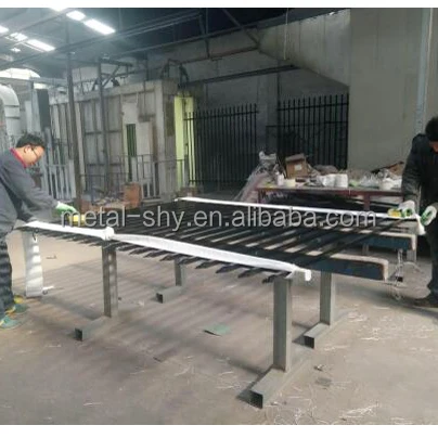 Power coated iron/ steel gate ornaments metal flower gate decoration