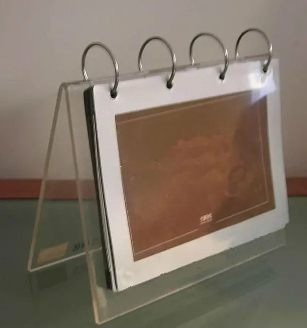 Оригинальный креативный надежный Профессиональный акриловый Настольный календарь