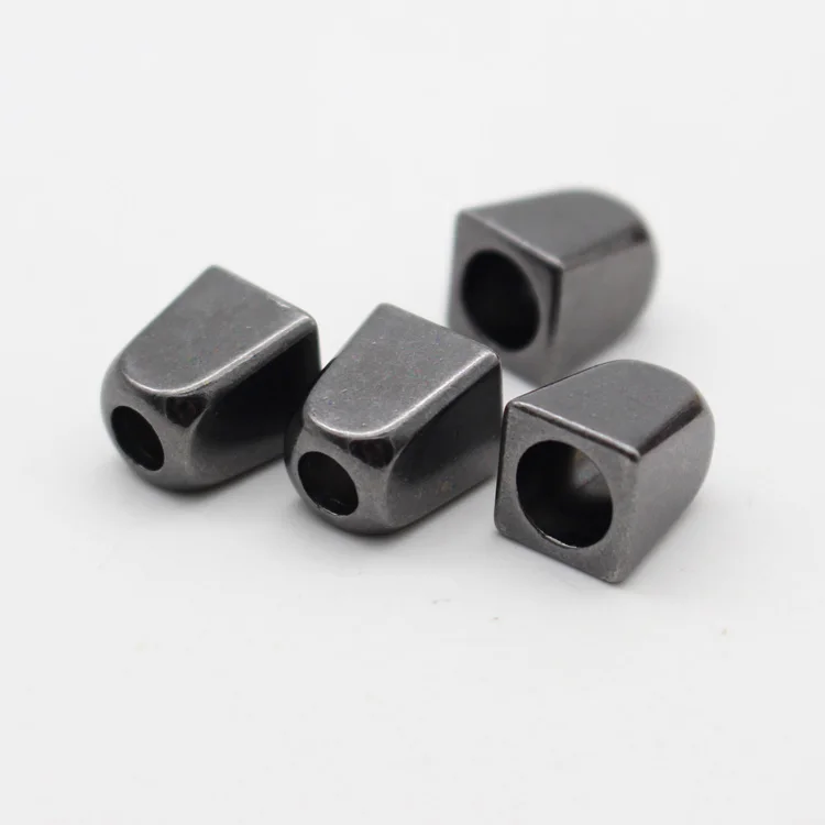 
 Наконечник шнура со шнурком в форме колокольчика с выгравированным логотипом на заказ  