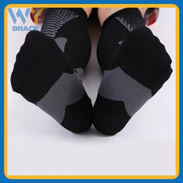 Оптовая продажа, мужские медицинские компрессионные баскетбольные спортивные носки на заказ, спортивные носки для велоспорта с логотипом на заказ