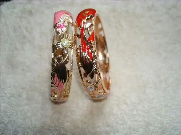 8895 Beautiful Hollow Out Cloisonne Bracelet