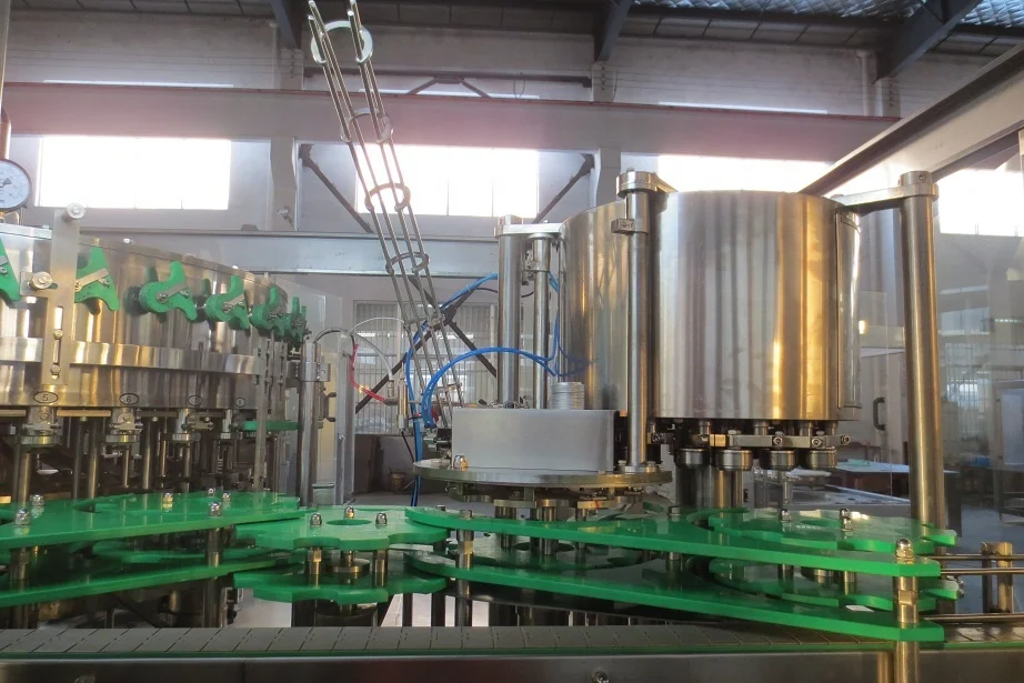 
Top quality CE standard without liquid level error Automatic aluminum Can beer filler and seamer 