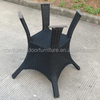  Уличный пластиковый обеденный стол из ротанга с круглой рамой