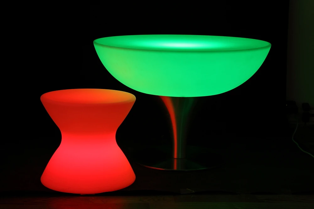 LED Modern no foldable commercial furniture table glass cocktail dinning table