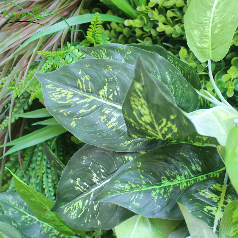 Anti-UV plastic vertical indoor artificial plant green wall for office