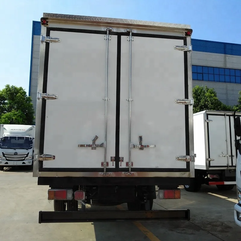 7 tons 28 cubic Qinglin refrigerated truck 700p Aquatic/fish/food transport refrigerated truck sale