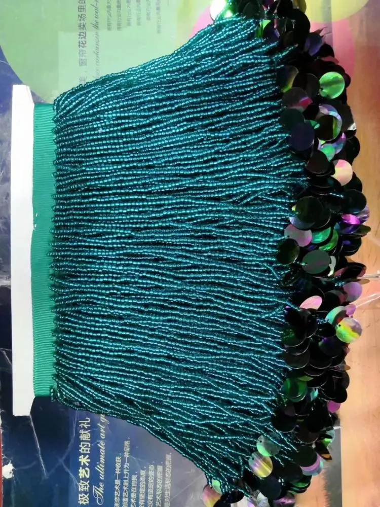 Украшение для костюма из бисера и стекла с блестками