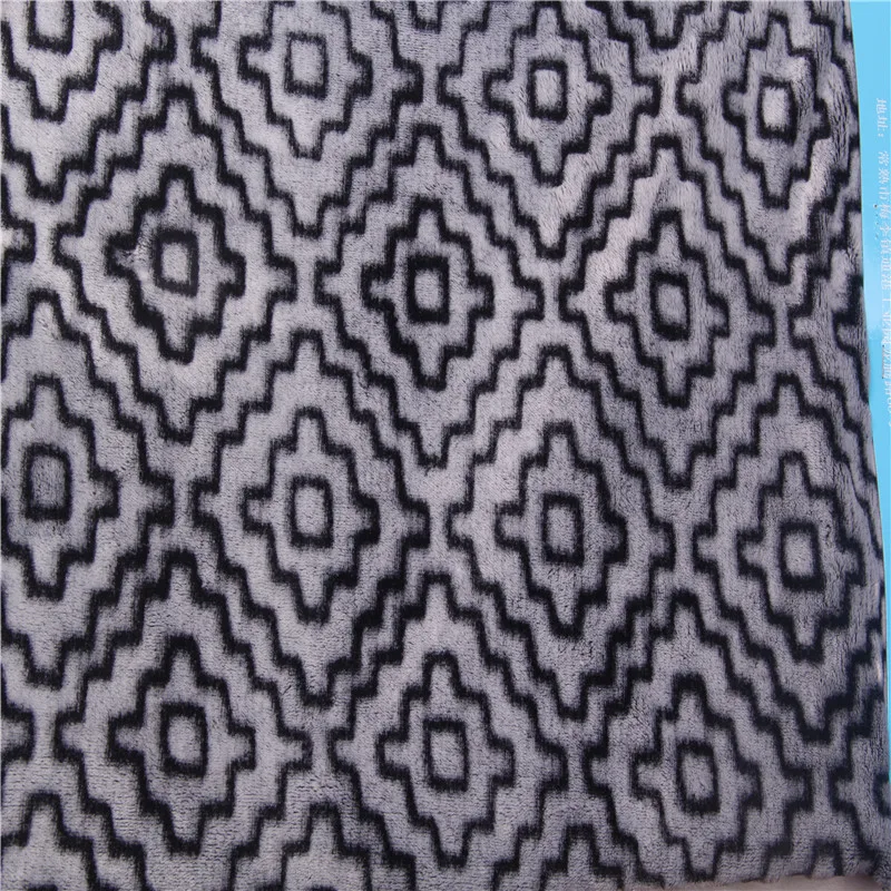 Темный цвет Двусторонняя бархатная приятный на ощупь, Фланелевая пижама с принтом