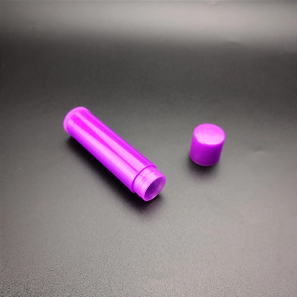 Wholesale Plastic Chapstick 5g White Empty Lip Balm Containers