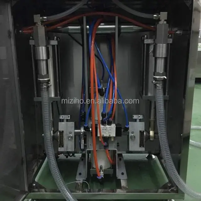 Стандарт CE полуавтоматический аэрозоль для наполнения и запечатывания и надувное линии