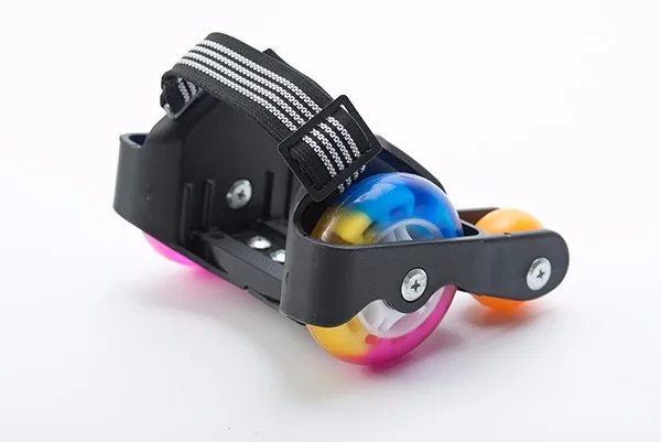 
Size adjustable outdoor kids toy four wheel children flashing roller skate 