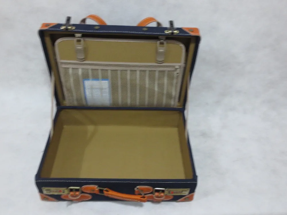 Best sale Antique canvas material vintage style old fashioned hand-made wooden suitcase