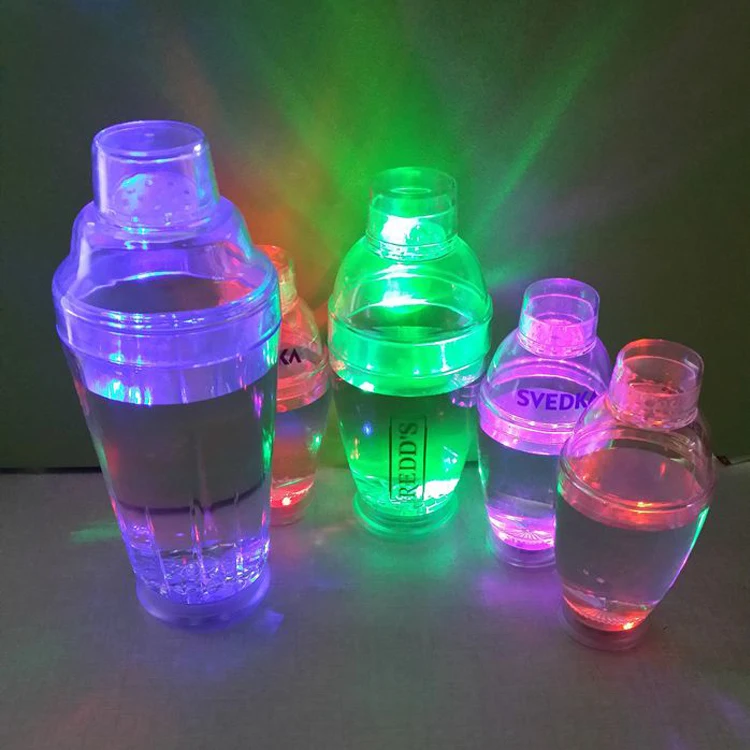 Custom logo colorful LED shaker bottle transparent plastic glass cocktail shaker