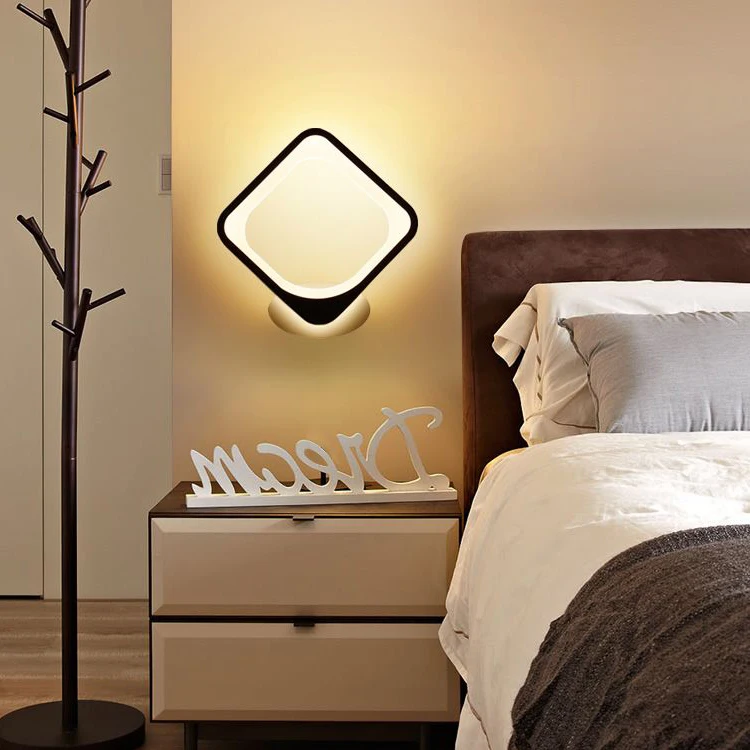 
2018 Square Shape Fancy Simple Design LED Wall Light Indoor Use 