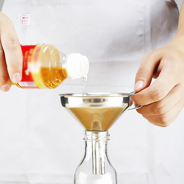 Amazon Top Seller Kitchen Accessories 304 Stainless Steel Vinegar Liquid Filtering Hopper Wine Oil Funnel