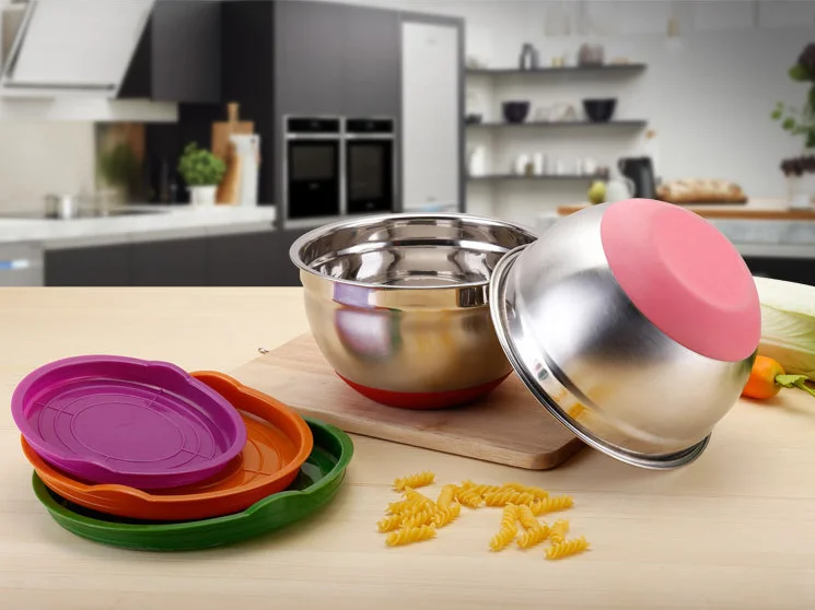 
China wholesale stainless steel basin with silicone lids and measurement lines with plastic cover fruit salad mixing bowl set 