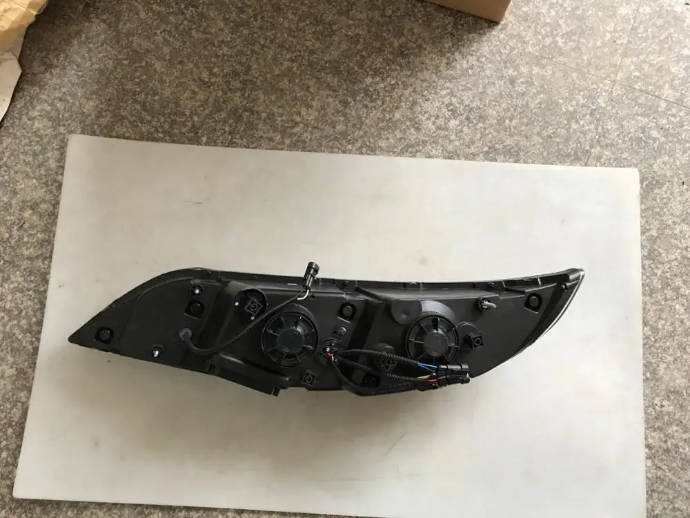 
Comil bus parts combination head lamp HC-B-1601 