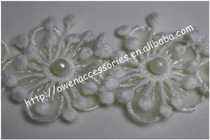 Free Sample Customized Designs 4.5cm Pearl Flower Lace Trim for Clothing