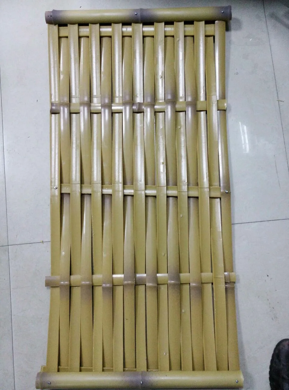 Высококачественное искусственное цветное огнестойкое бамбуковое ограждение для сада срок службы 10 лет