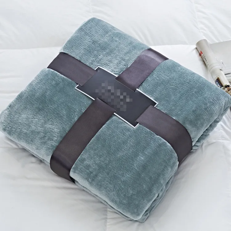 
Manufacturer supplier soft heavy flannel fleece blanket hot selling on amazon and ebay 