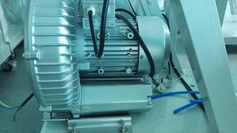 China manufacture 2HP plastic 3phase hopper loader for mixer and extruder