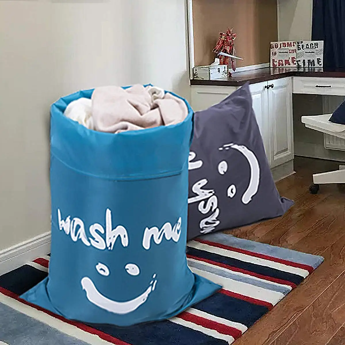 Travel Laundry Bag Nylon Heavy Duty Dirty Clothes Bag with Drawstring, Machine Washable  bag