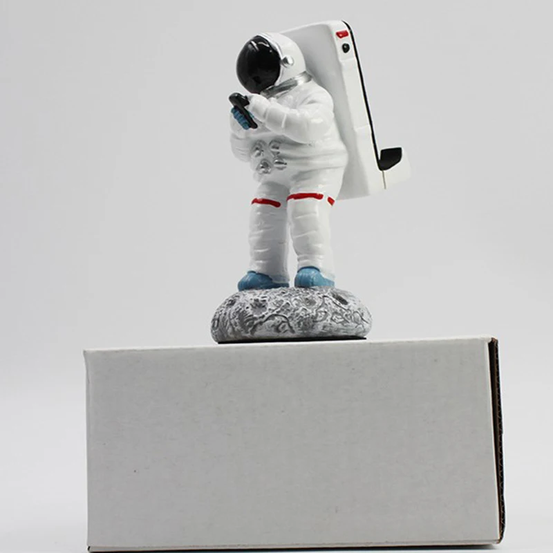 Creative Resin Astronaut Shape Plastic Mobile Phone Holder