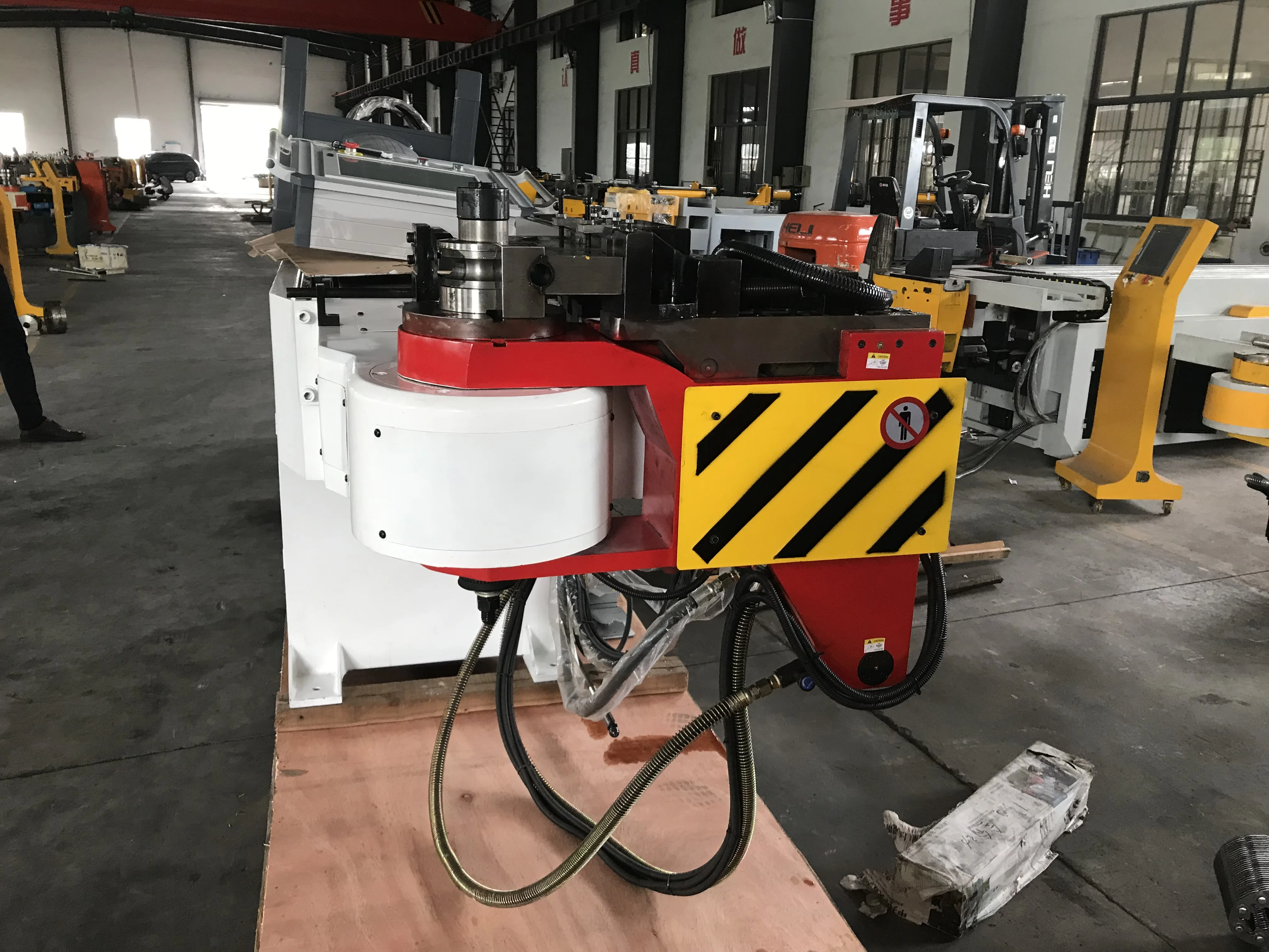 CNC серводвигатель ss трубогибочный станок