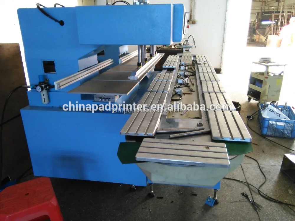 6 color PP/ PE material plastic baby milk bottle pad printing machine with flame treatment system