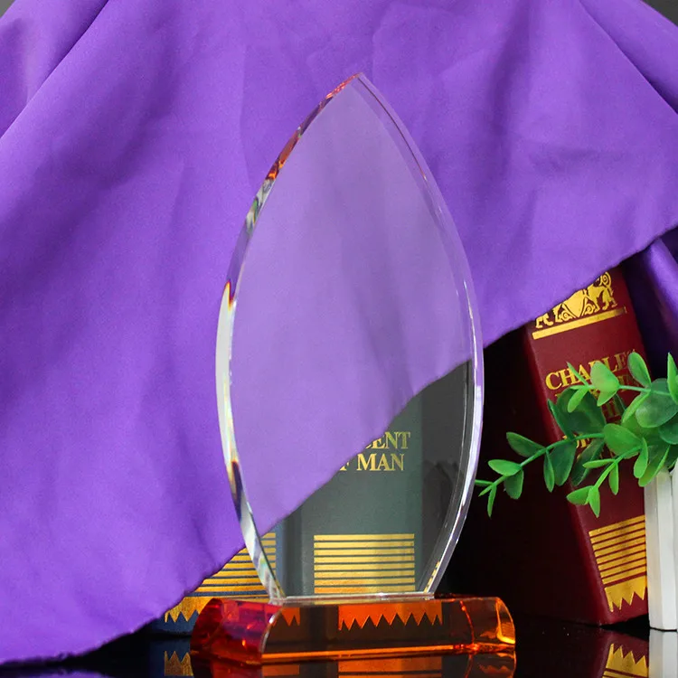 Vip-подарок для юриста или подарочные сувениры, Польша