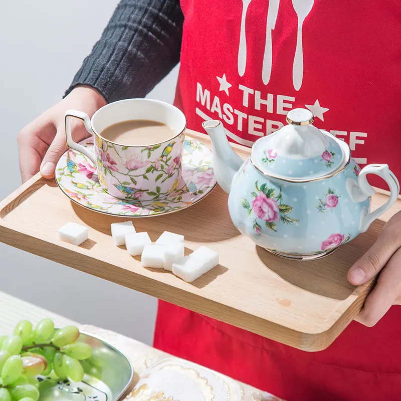 England Popular Fine Bone China TeaPots with infuser