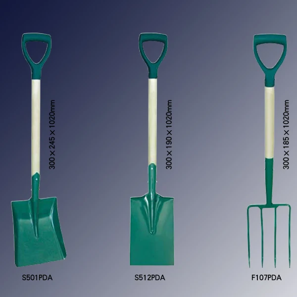 garden digging fork with short handle