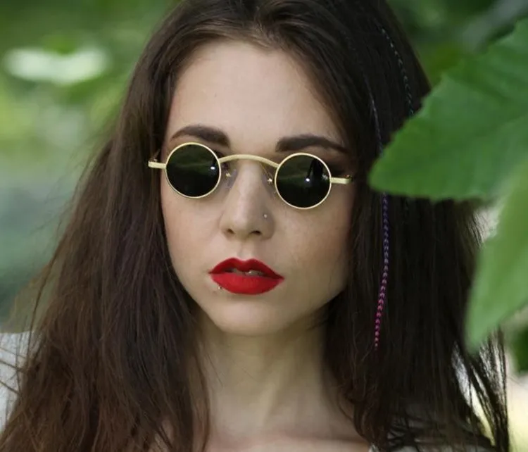 New Fashion Gothic Steampunk Small Round Sunglasses Brand Design Vintage Retro Sun Glasses Oculos