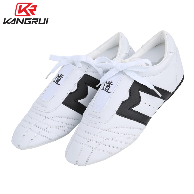 2019 hot sale comfortable Taekwondo shoes for competition