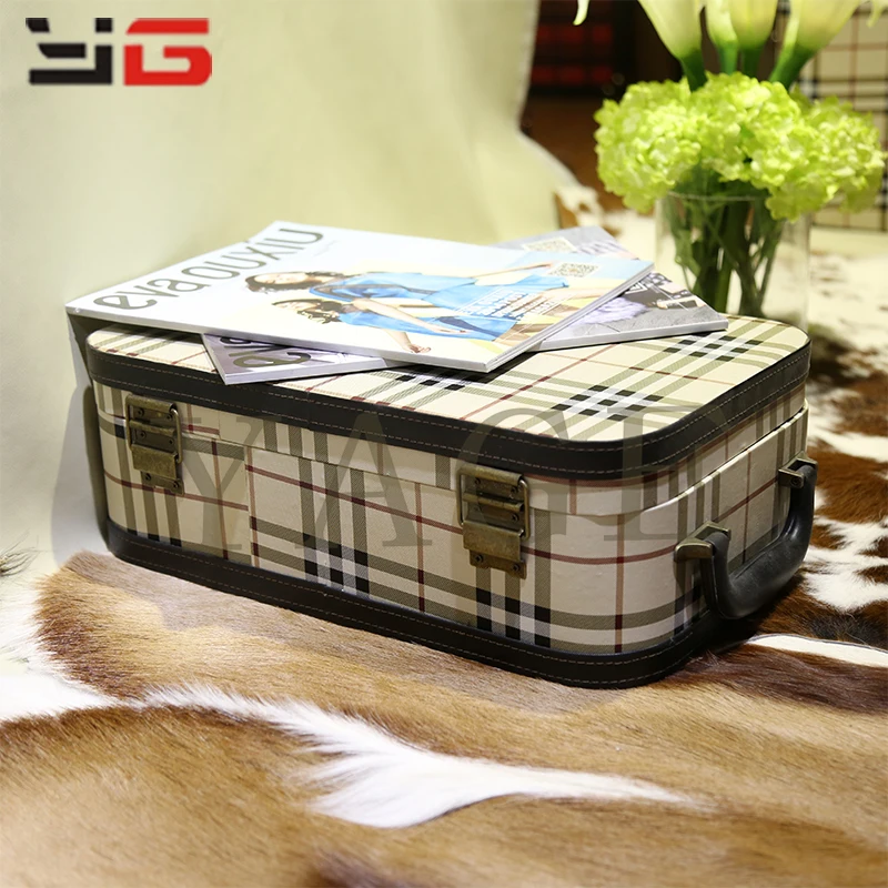 China Manufacture Set of 3 Decorative Retro Carreau Suitcases Storage Boxes