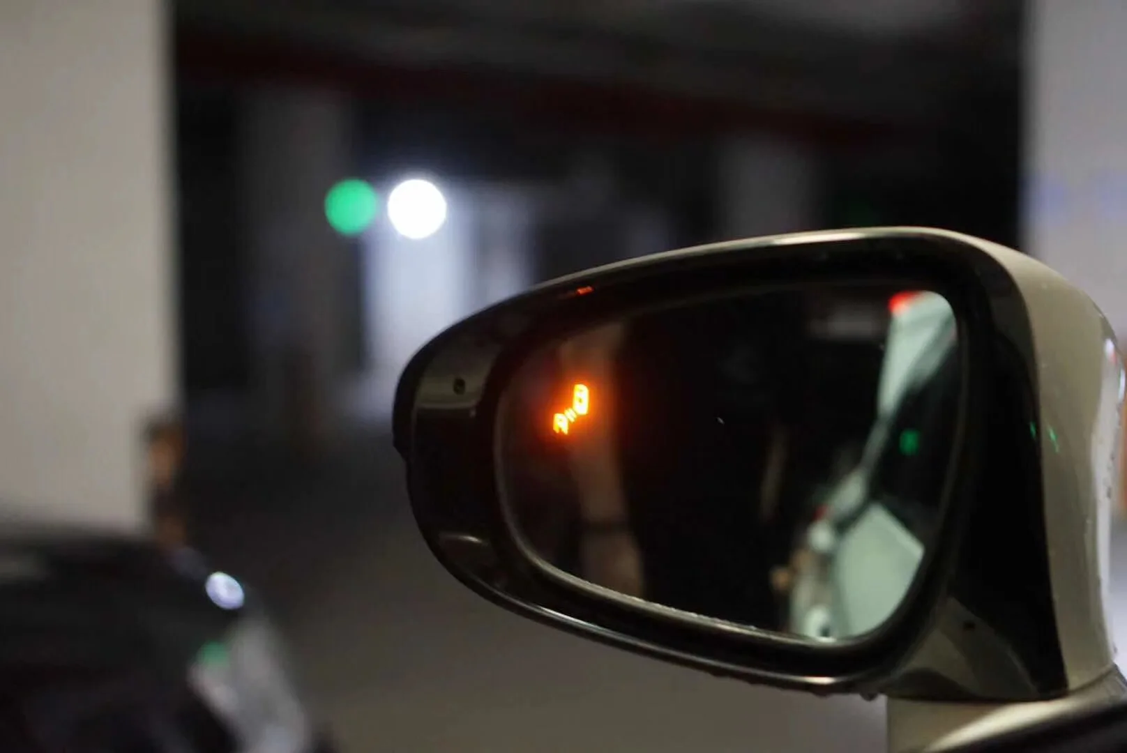 BSM BSD 8-10m 24GHz Microwave car blind spot mirror detection system blind spot monitor system for LC200 2008-2017