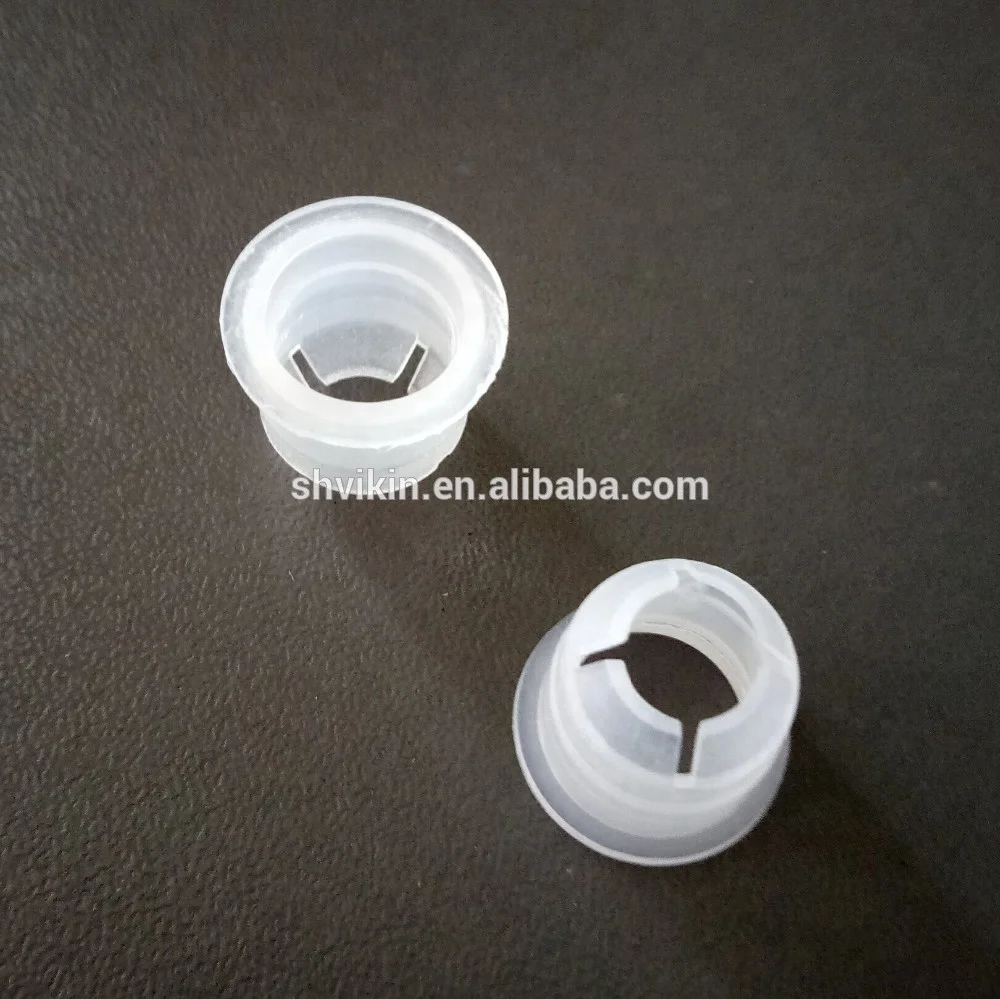 plastic bottle plug