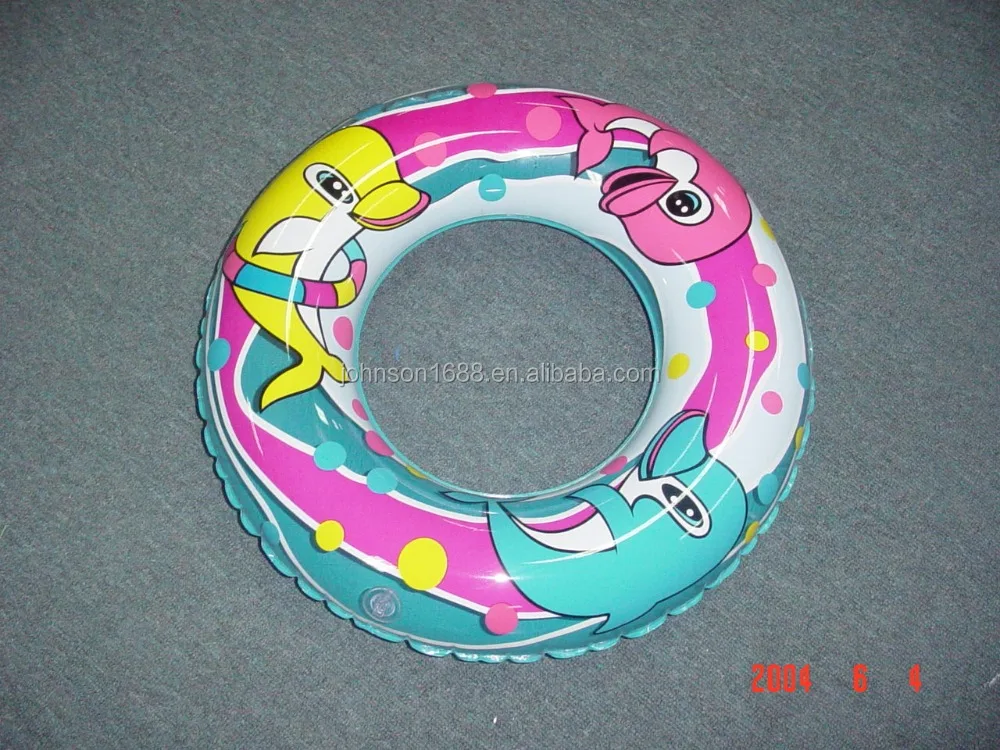 Inflatable swim ring
