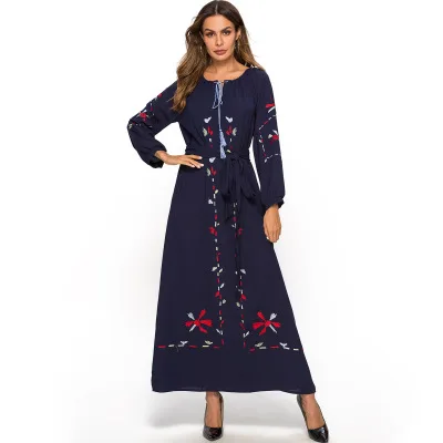 
Lady Loose O-Neck Embroidered Long sleeve Ethnic Muslim Dress 
