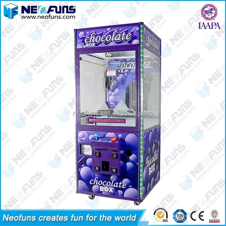 Simple Operation Chocolate Box Coin Operated Kids Candy  Claw Crane Machine