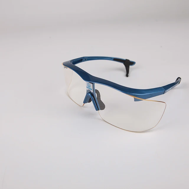 Защитные очки от рентгеновского излучения