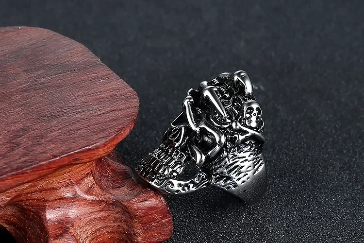 Skeleton Hand Skull Ring 316L Stainless Steel Gothic Finger In Stock