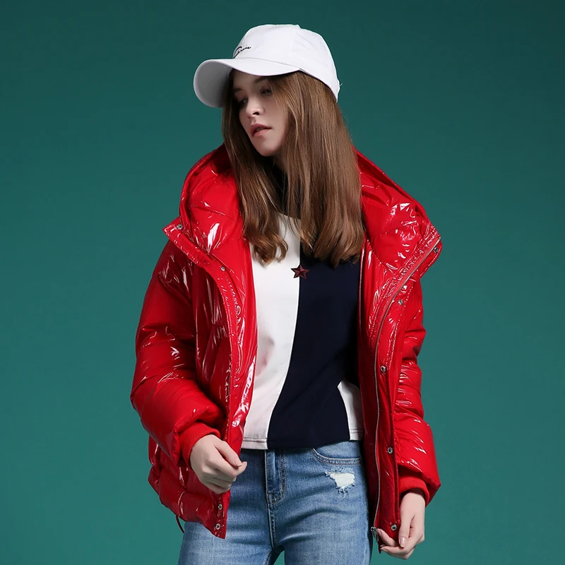 Wholesale Winter Jacket Women Fashionable Shiny Bubble Coat Short Sleeves Hooded Collar Waterproof Featuring Decorative Pocket