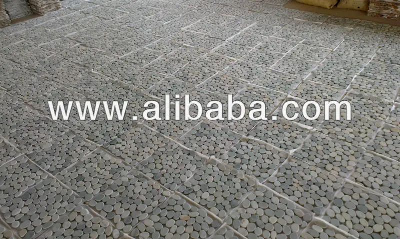 
Cutting Natural Pebble Tiles 