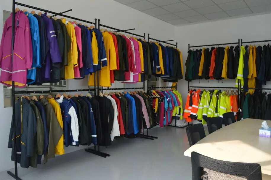 210 gsm Odor Proof PVC Coated 75D Polyester Raincoat Fabric