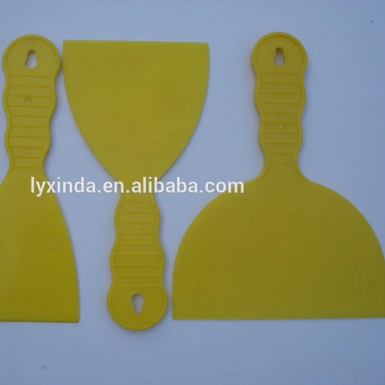 different color plastic putty knife, plastic blade scraper, hand tools