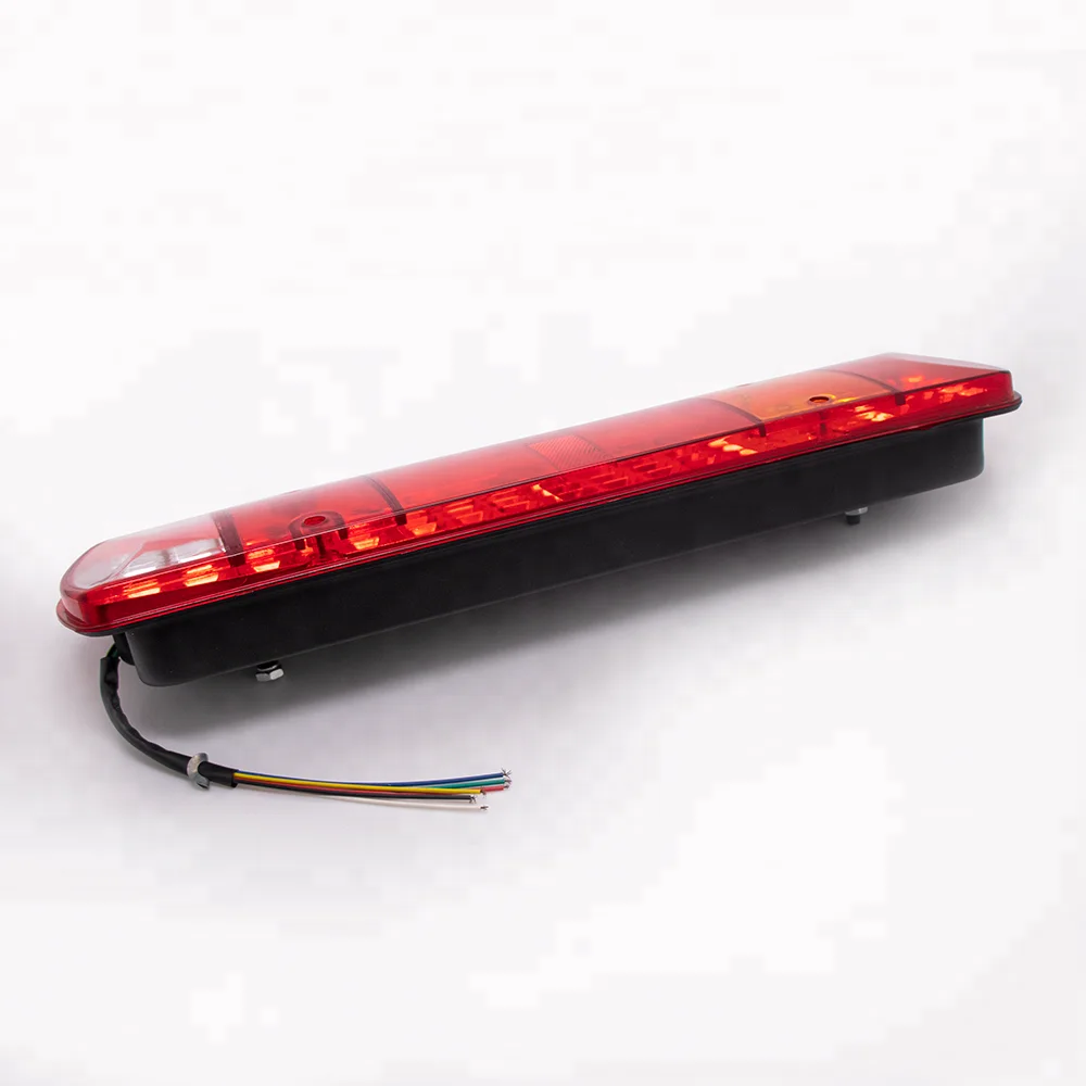 
81LENS 24V plasticTruck Lamp Led Rear Light for HOWO 
